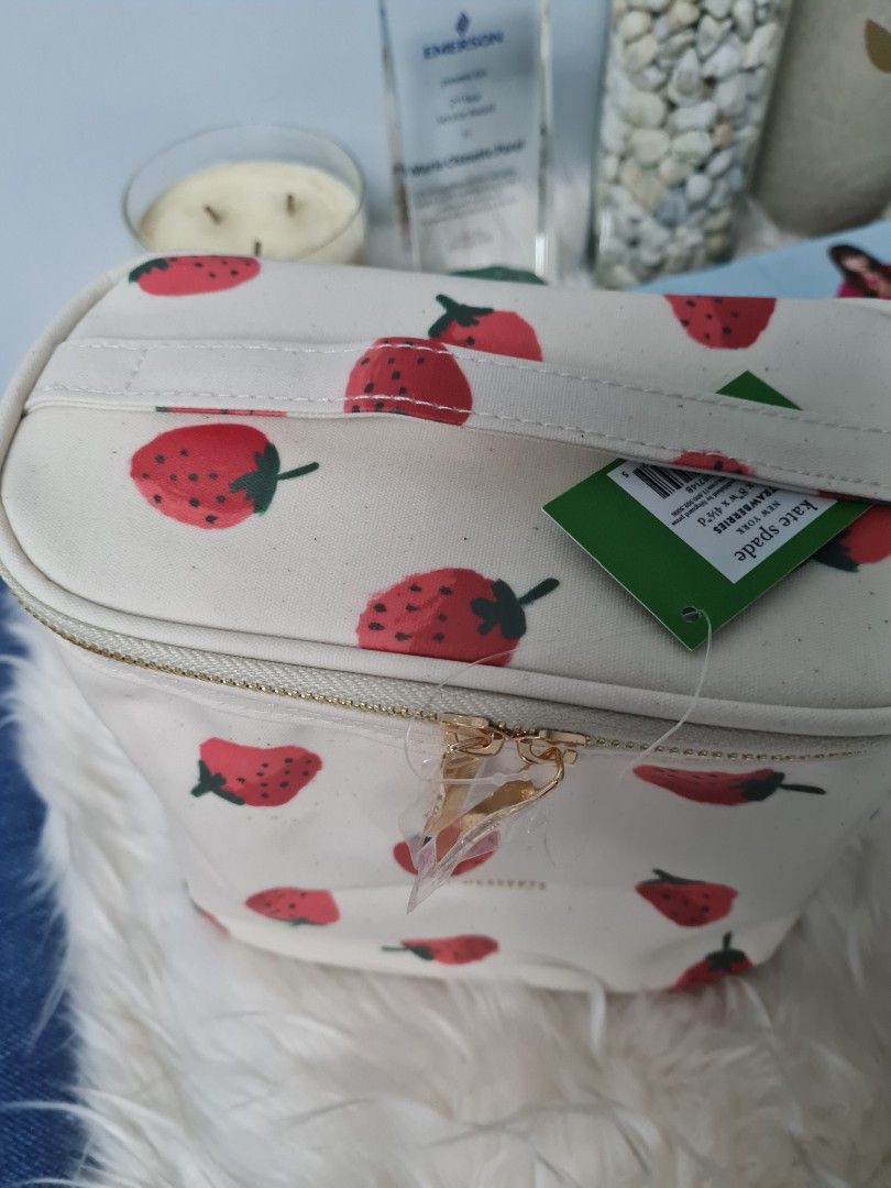 Kate spade discount strawberry lunch bag