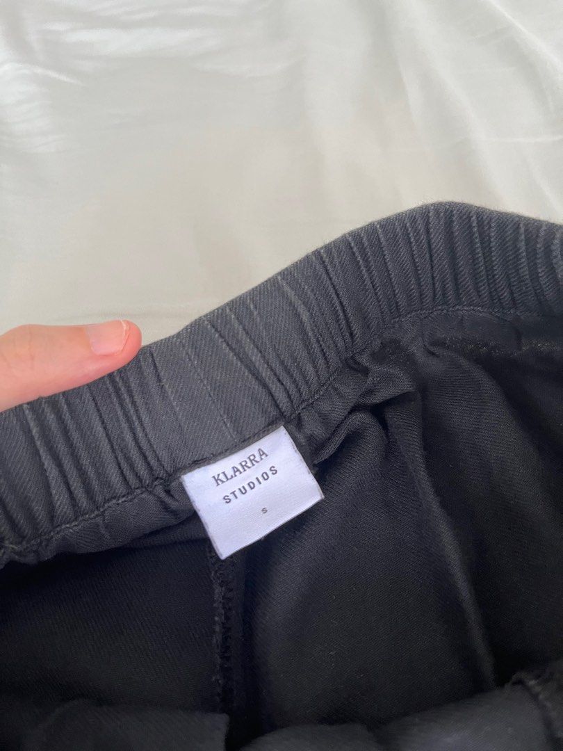 Cuffed High Waisted Trousers In Beige – KLARRA
