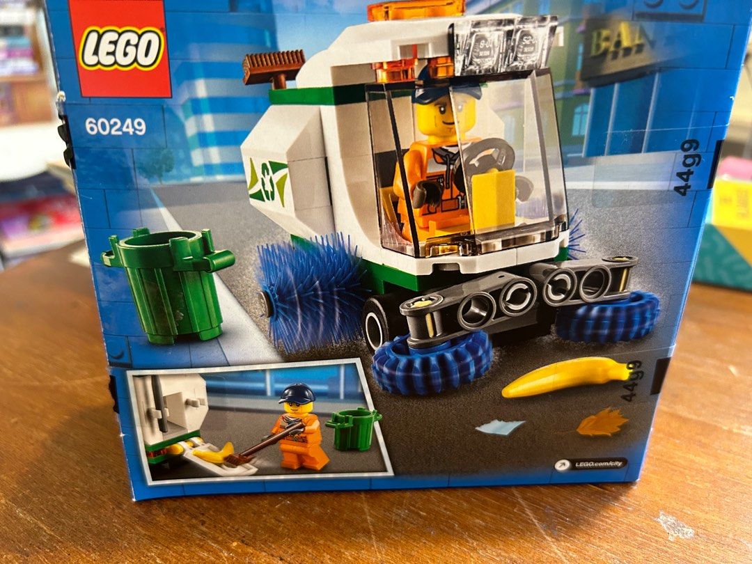 Lego hotsell road sweeper