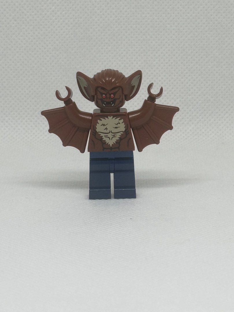 Lego man hotsell bat