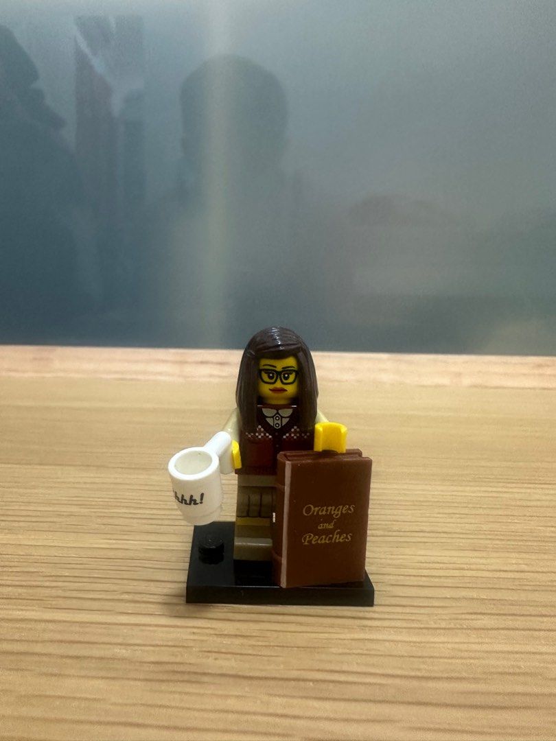 Lego librarian minifigure clearance