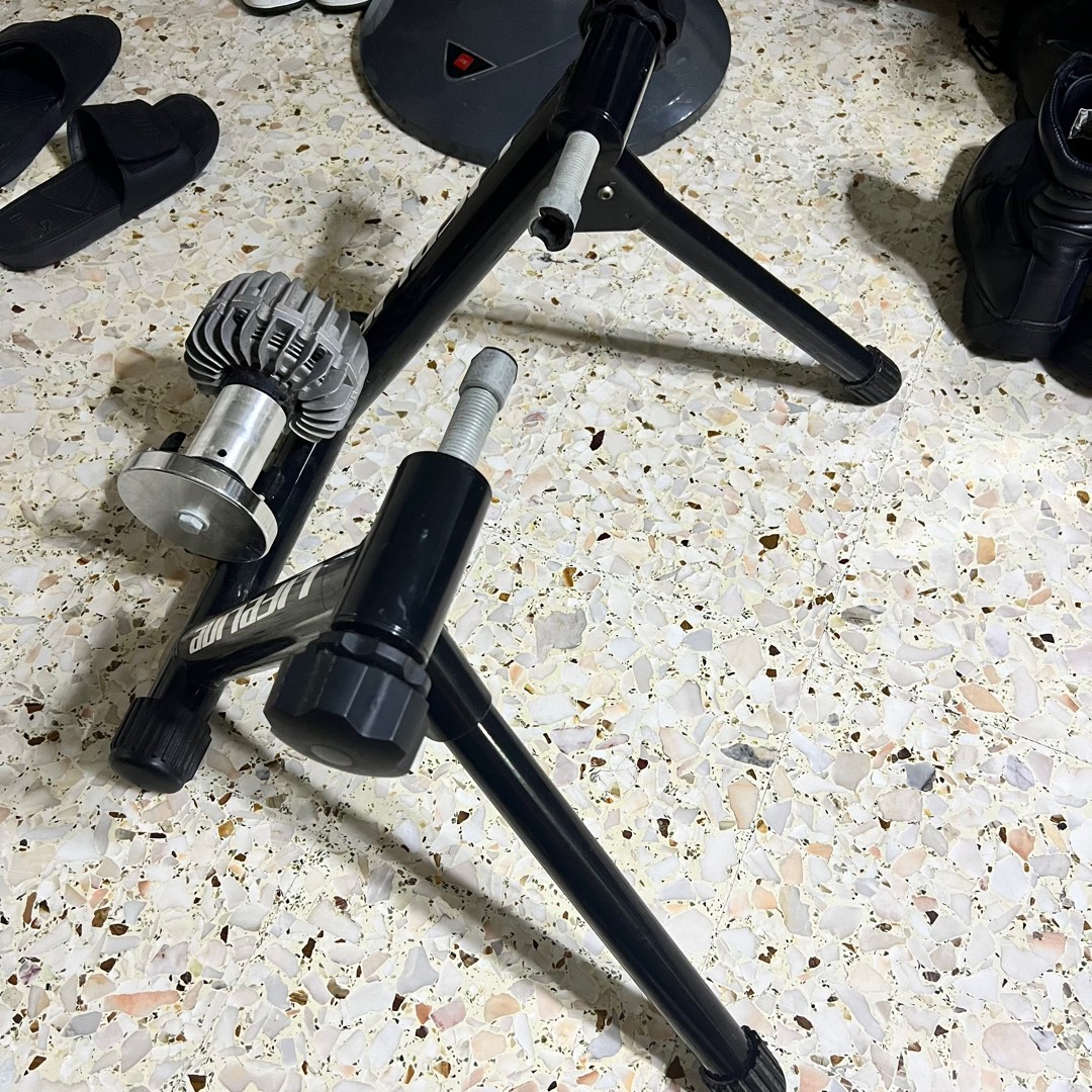 Lifeline best sale bike trainer