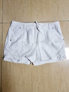 Linen beach shorts