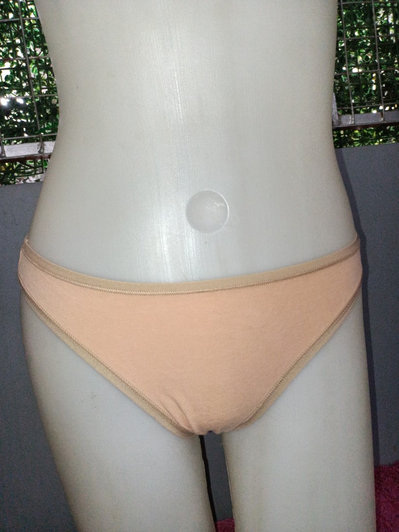 M: Gap panty, Women's Fashion, Undergarments & Loungewear on Carousell