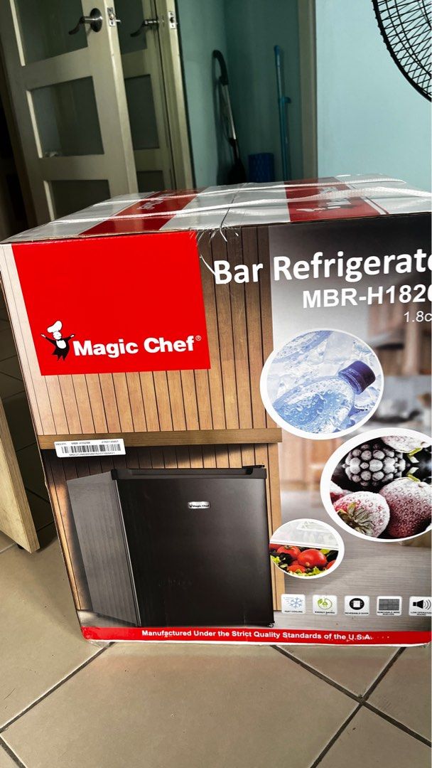 Magic Chef Bar Refrigerator brand new, TV & Home Appliances, Kitchen