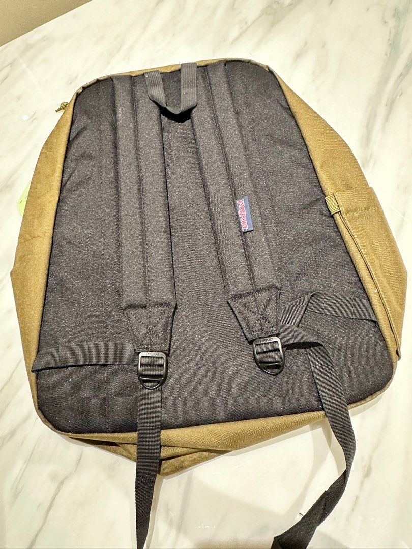 METRO MANILA FREE DELIVERY JANSPORT Superbreak Plus Backpack (Army