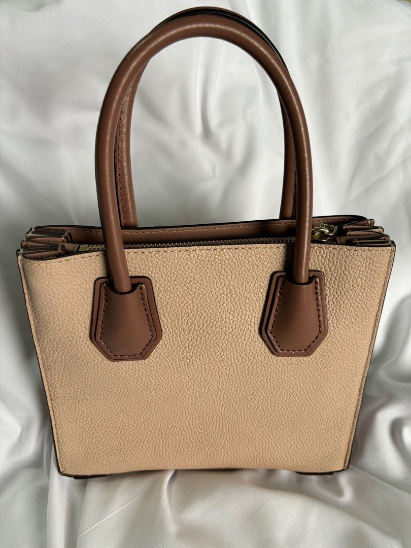 Michael Kors Mercer Medium Soft Pink Bag