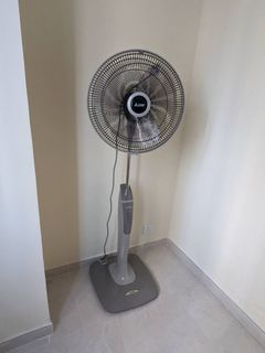 （分類：）位於 。 由 dora_machan 提交（商品編號 1280648615，圖片 1）。簡介： 。