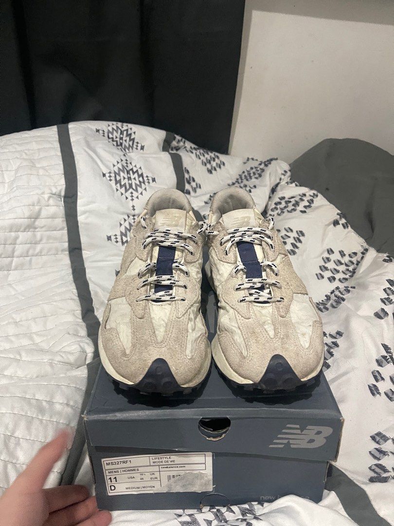 New balance shop 327 size 11