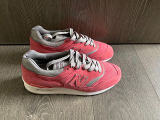 New balance 997 singapore top
