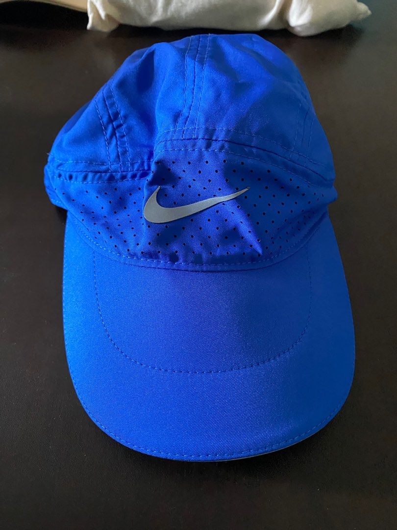 Nike AeroBill Tailwind Running Cap.