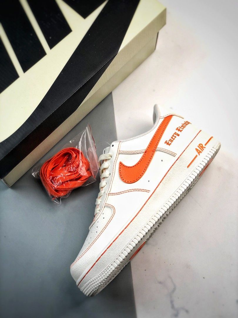 Off white shop vlone 1s