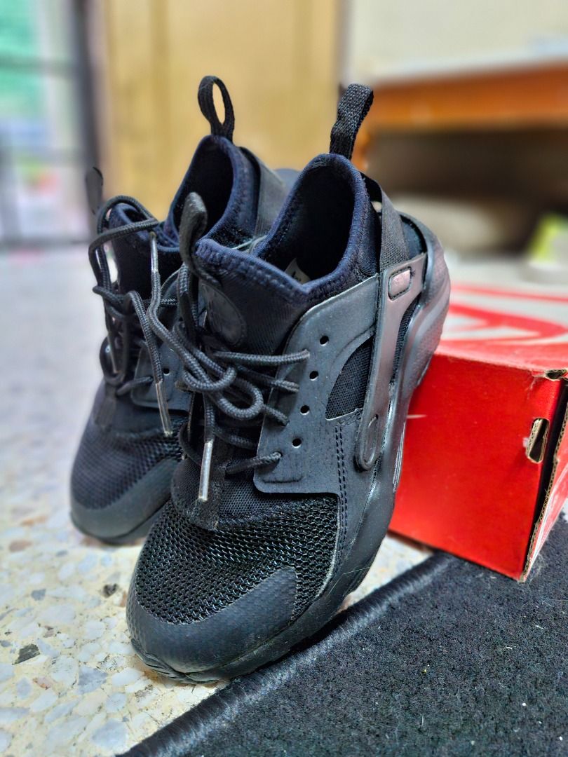 NIKE HUARACHE RUN ULTRA BLACK UK 1 Men s Fashion Footwear