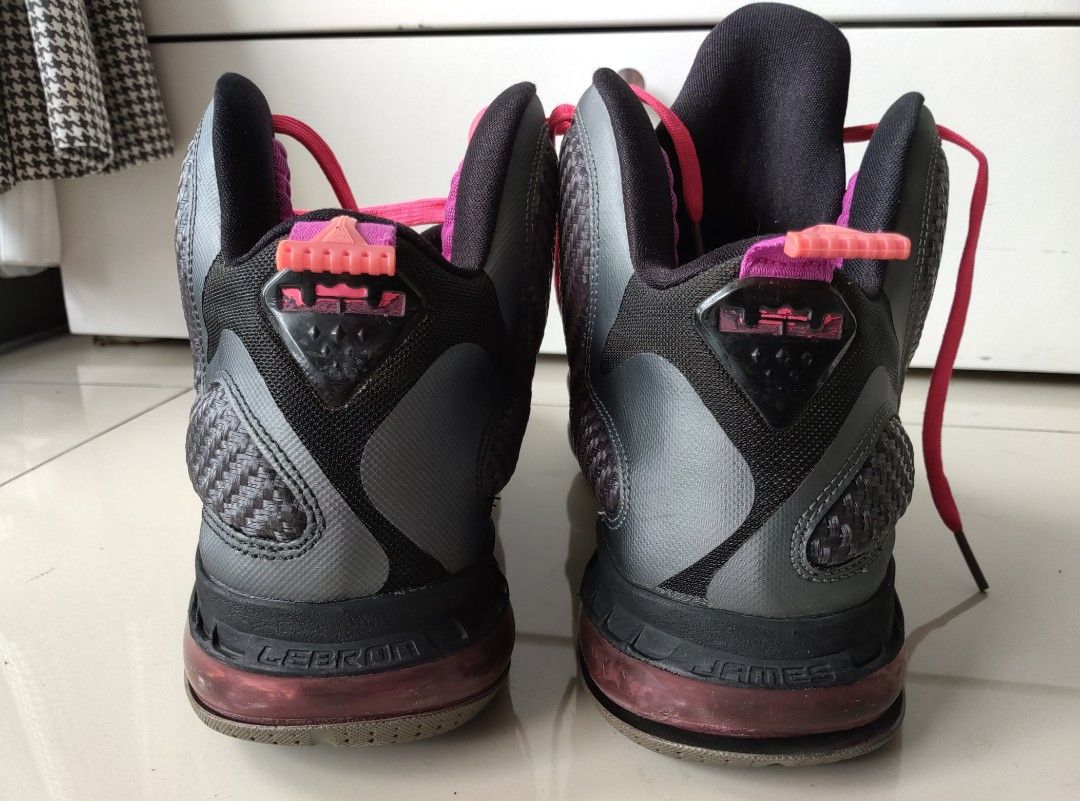 Lebron 9 miami deals nights on feet