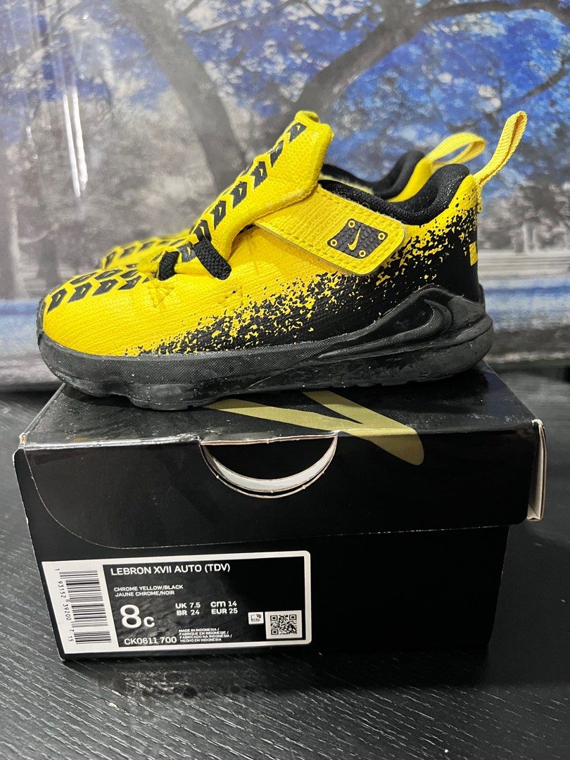 Nike lebron 1 jaune outlet