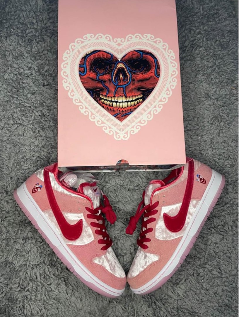 Strangelove x 'sb dunk low special box hotsell