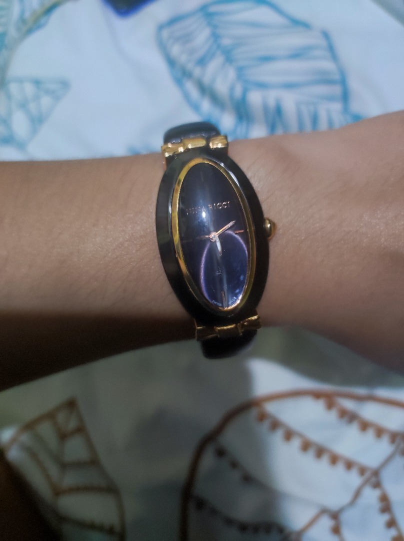 Nina ricci 2024 watches official site