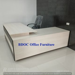 office table executive /  office partition /  office table /  office chair
