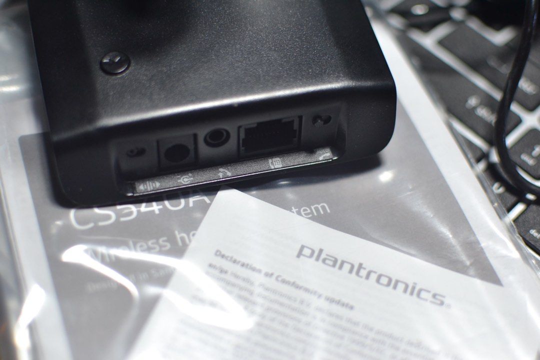 Plantronics CS540/HL10 Convertible Wireless DECT Headset with Lifter ...