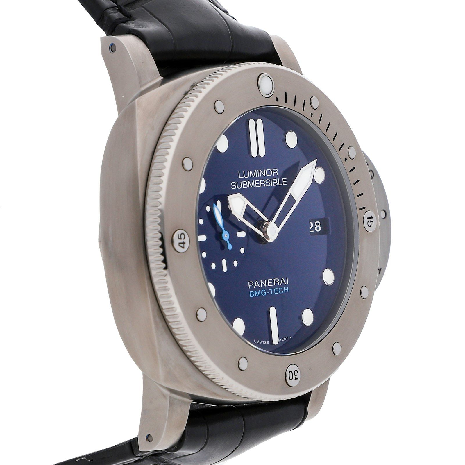 Pre Owned Panerai Submersible BMG Tech PAM 692 Luxury Watches on