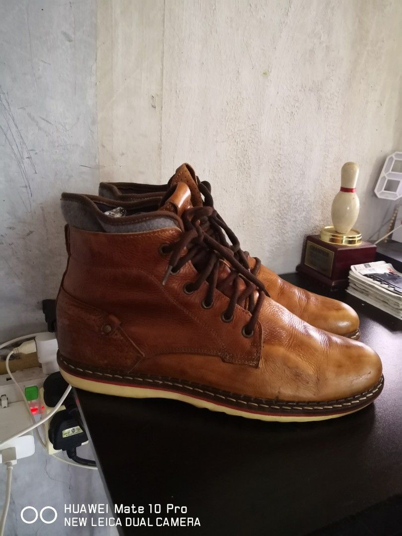 Race marine sales boots