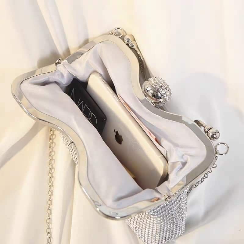 Silver clutches sales for prom