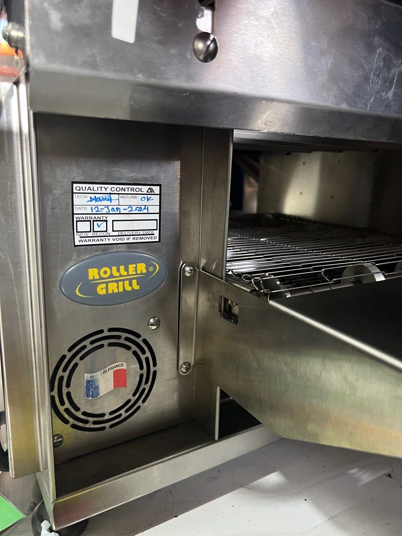 Roller Grill Conveyor Toaster CT3000B, TV & Home Appliances, Kitchen