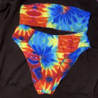 (Category: ) located in . Submitted by meikaaaaaa (Listing ID 1280639816, Image 1). Description: .