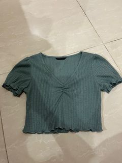 (Category: ) located in . Submitted by clearingout_ (Listing ID 1280759472, Image 1). Description: .
