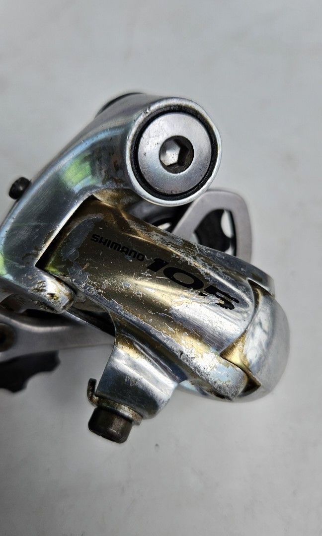 Derailleur arriere Shimano 105 5800 SS 11v noir (chape courte