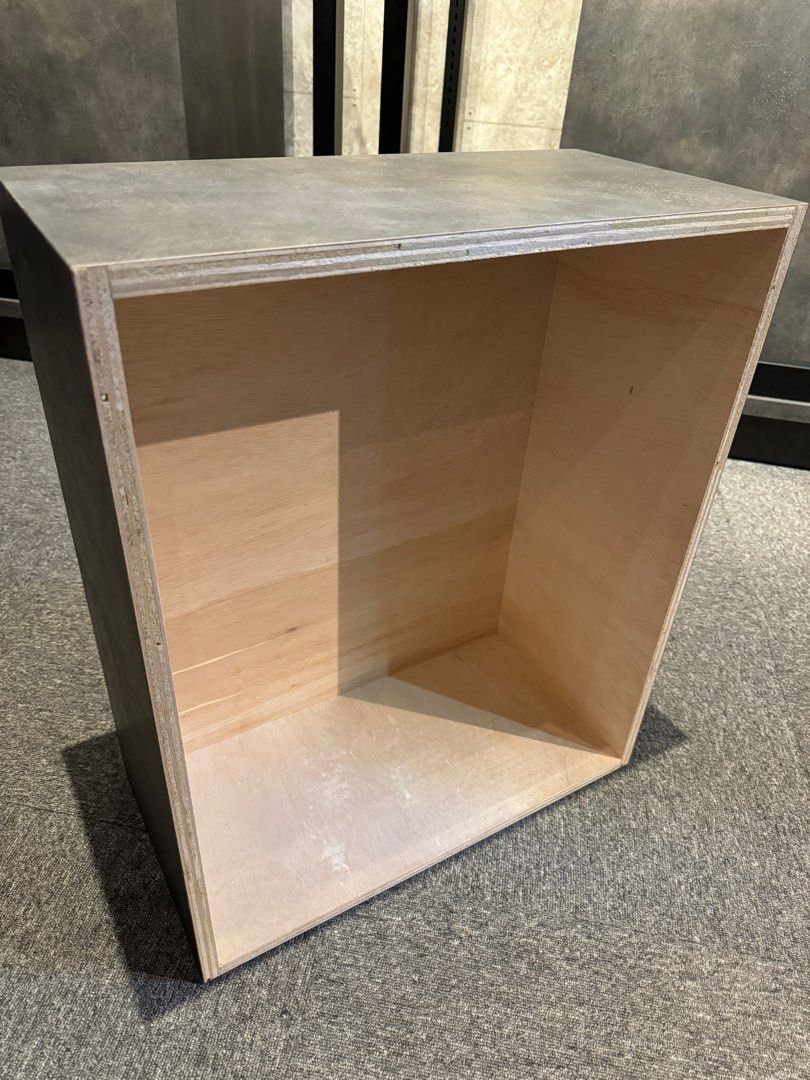 ‼️Showroom Pedestals 3 units. Solid Wooden Pedestals with Premium Grey Laminate. Sideshow. XM