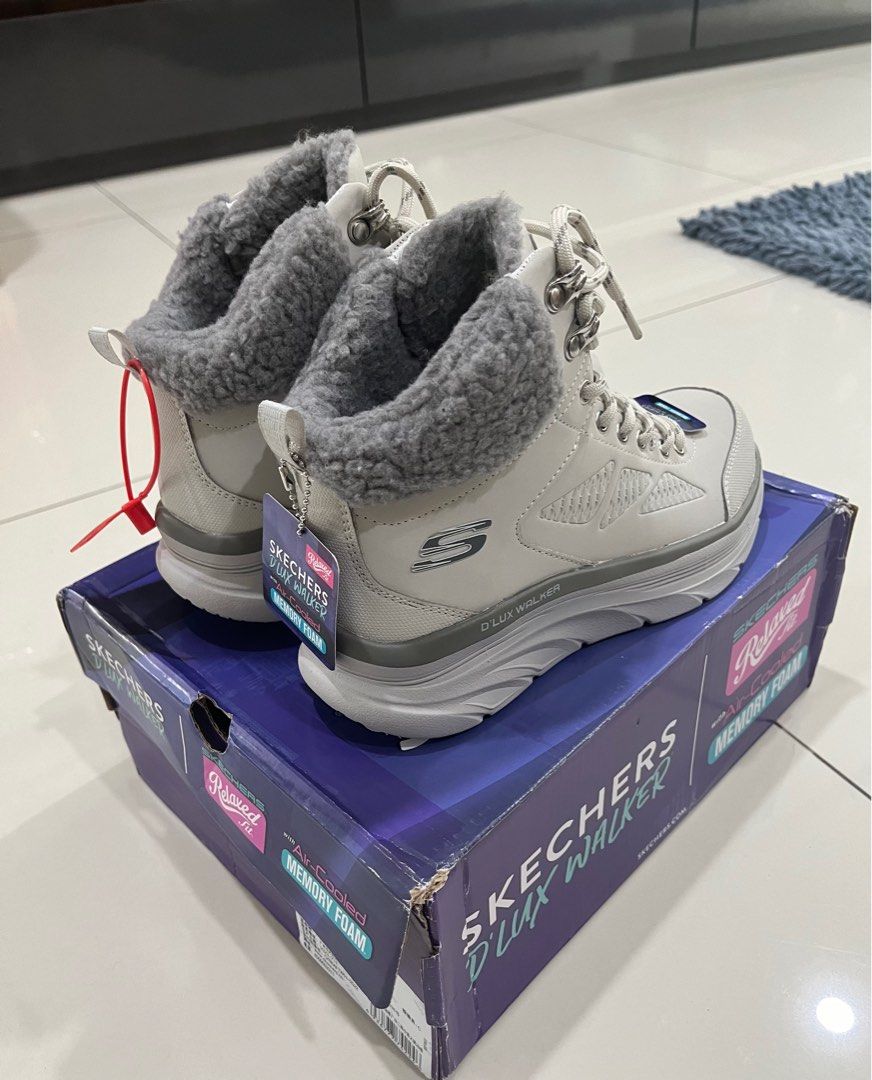 sketchers relaxed fit d lux walker winter shoes Women s Fashion
