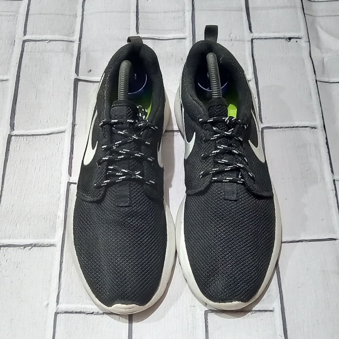Sepatu nike top roshe run