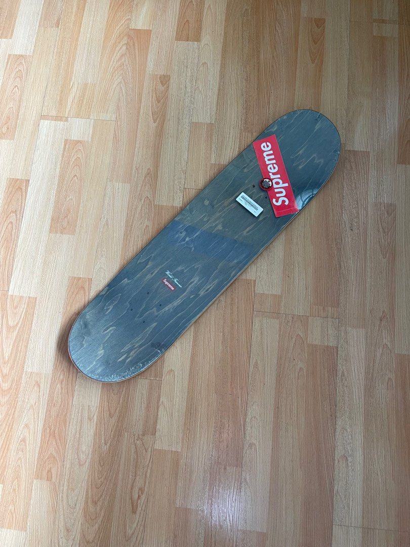 Supreme leda and top the swan skateboard