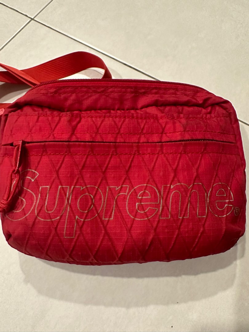 Supreme shoulder bag FW18 red Men s Fashion Bags Sling Bags on