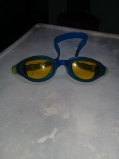 Swimming/ snorkeling goggles
