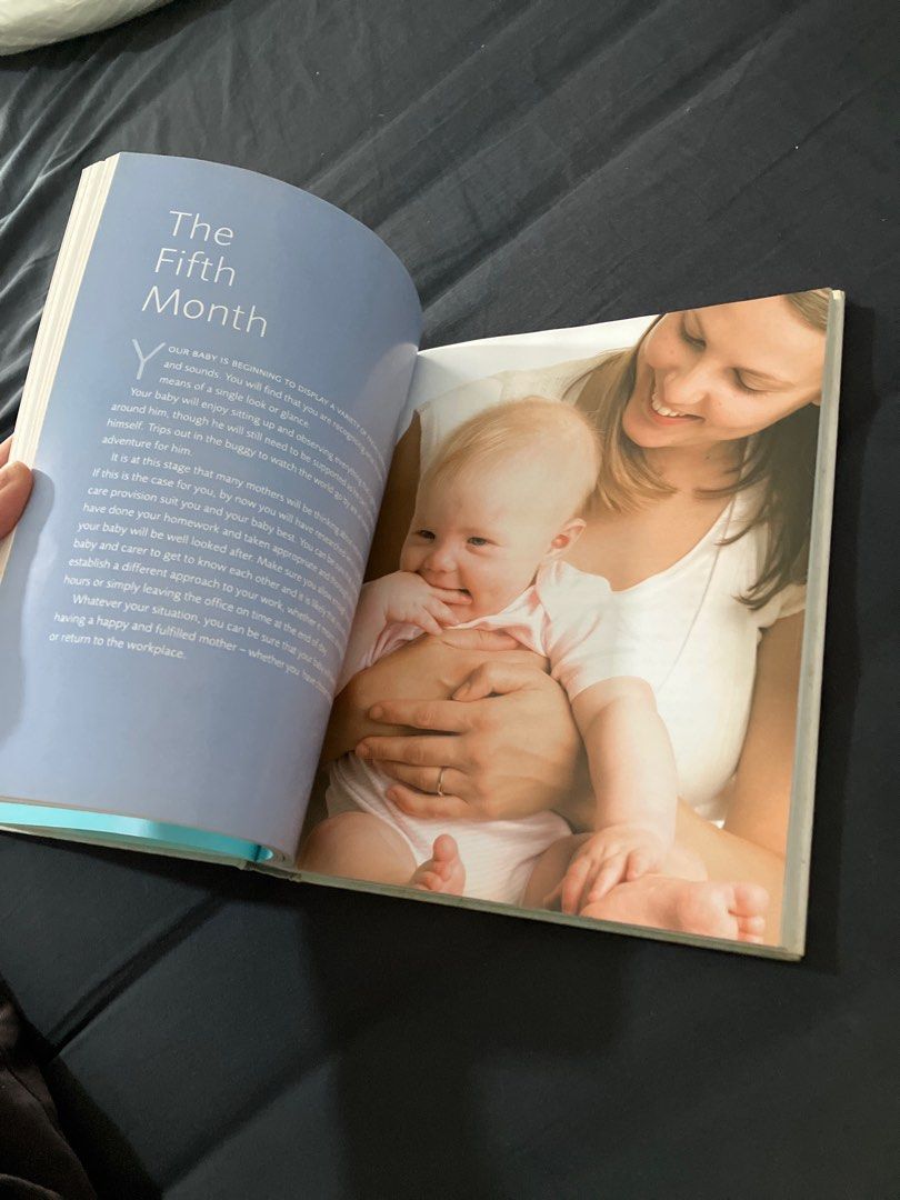 The contented top baby's first year