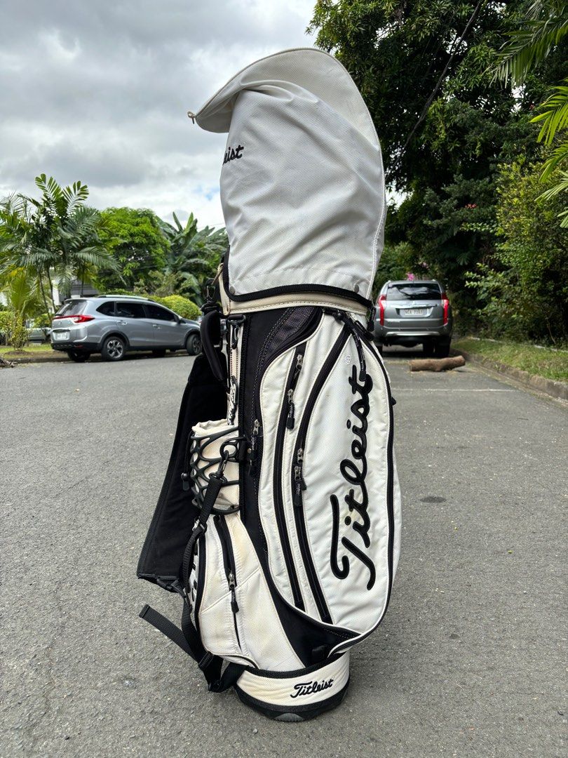 Titleist DCI Golf Set (Complete) (Category: Golf) located in Manila. Submitted by eclipse58 (Listing ID 1280626581, Image 3). Description: COMPLETE Titleist DCI Golf Set ✅️ 3-9 Irons, Sand Wedge, Wedge & Pitching Wedge ✅️ Titleist 983E Driver, Titleist 975F 3 Woods & 5 Woods ✅️ Odyssey Dual Force Putter & Titleist Golf Bag ✅️ Original Titleist Graphite Shaft & Grips ✅️ Very good condition & NO ISSUES Selling Price: 17,000 Location: Quezon City.
