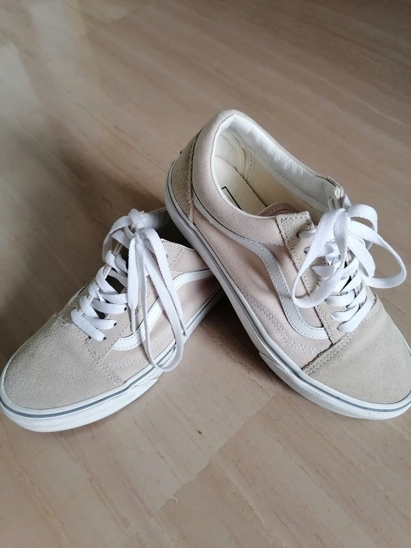 White womens old skool vans store