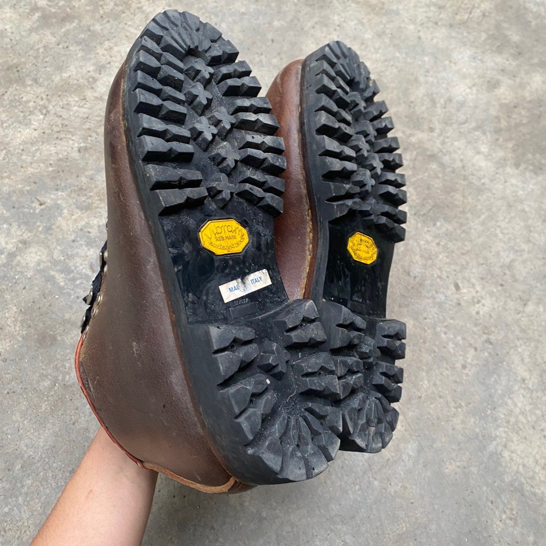 vasque vibram hiking boots women's