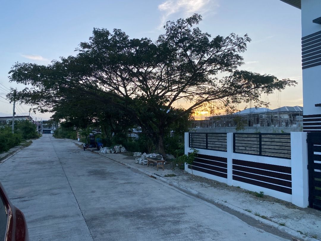 Westwoods Iloilo Lot For Sale near SM City Iloilo, Property, For Sale