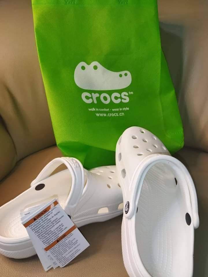 White Crocs for womens, Women's Fashion, Footwear, Slippers and slides