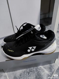 Yonex power on sale cushion 65xm