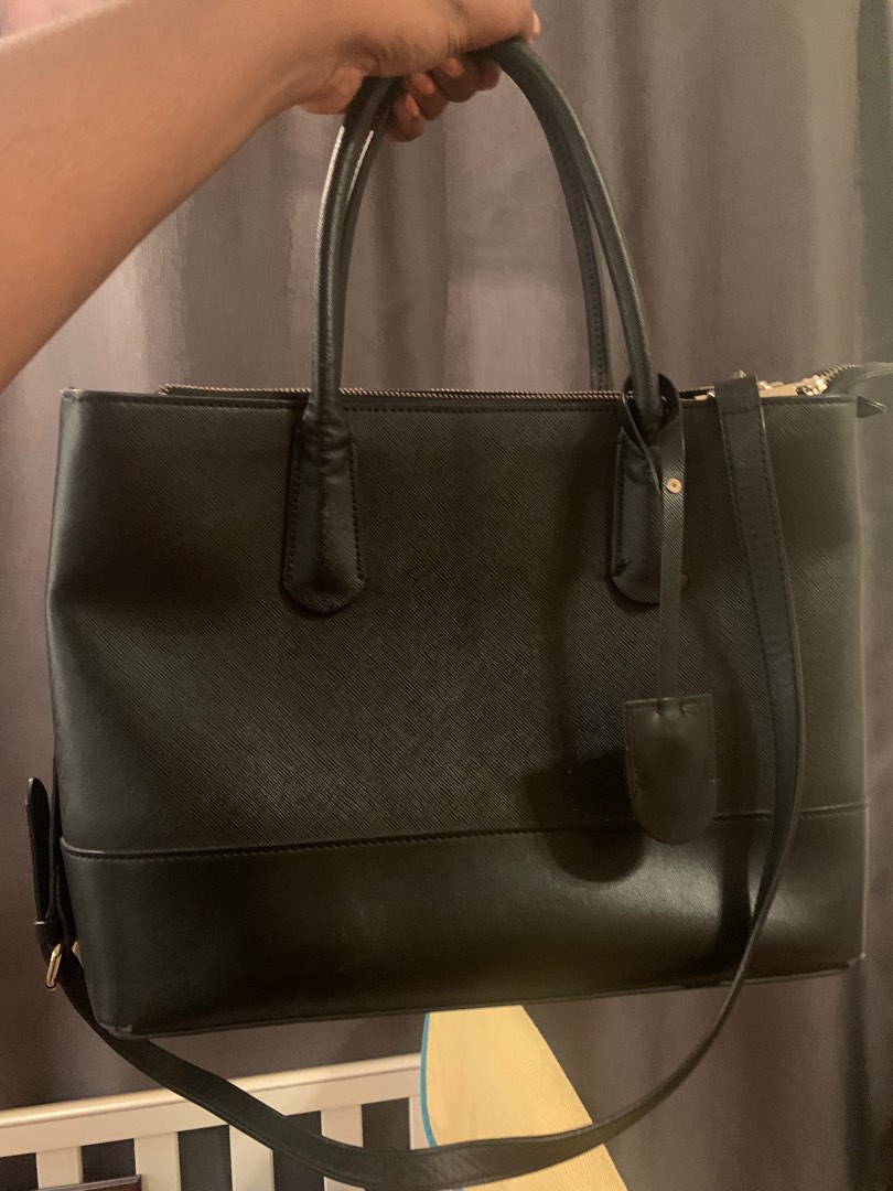 Zara leather tote sales bag with zip detail