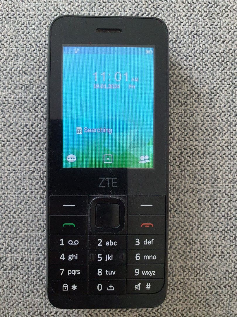 SFR 341 ZTE Mobile - Ancien Téléphone Portable - Pour Collectionneurs - État Ex-demo