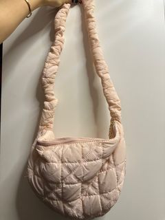 （分類：）位於 。 由 cq_so 提交（商品編號 1276005601，圖片 1）。簡介： 。