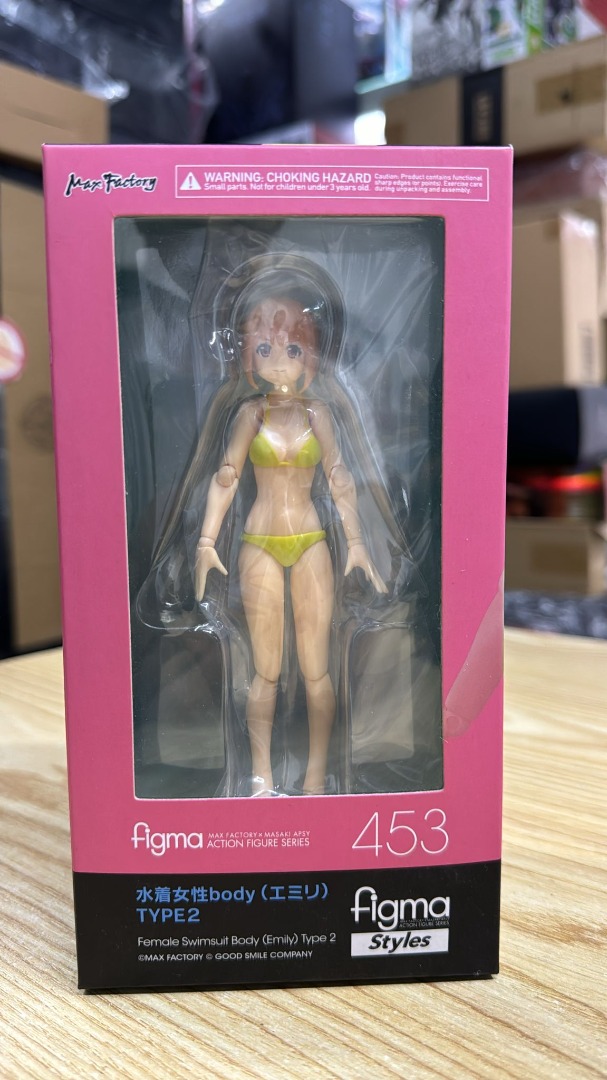 figma 453 水着女性body（エミリ）TYPE2 Amazon.com: Max Factory Female Swimsuit Body (Emily) Type 2