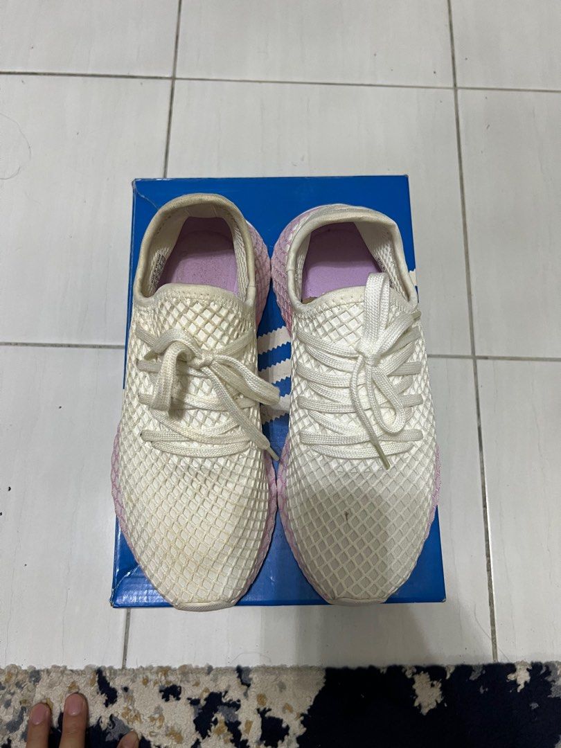 Deerupt white outlet pink