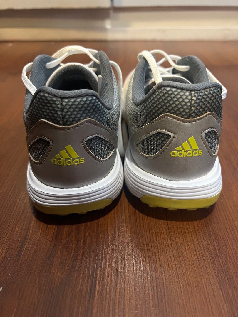 Adidas Golf Shoes womens 7.5 Sports Equipment Sports Games