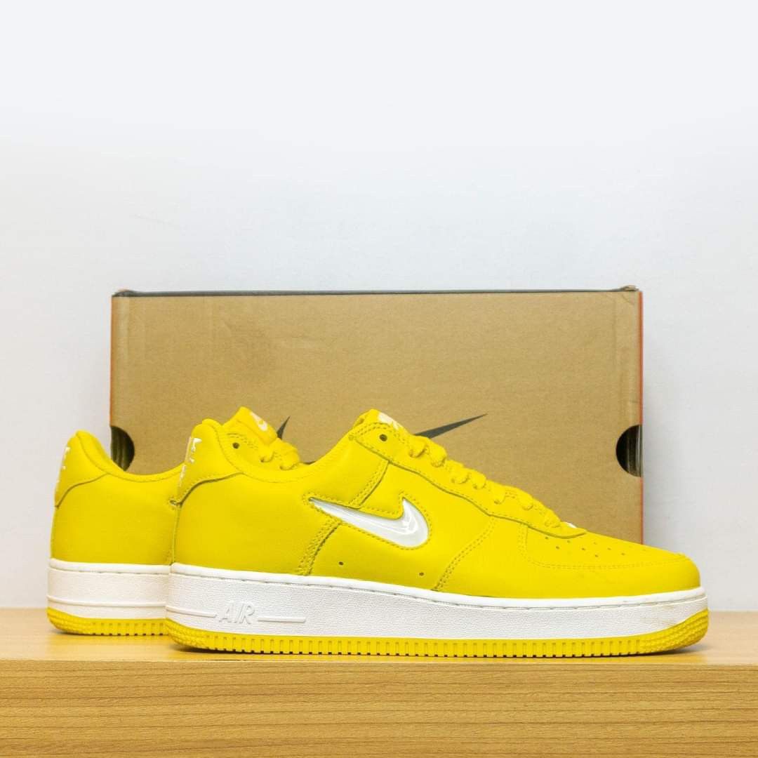 Nike air force 1 topaz gold top